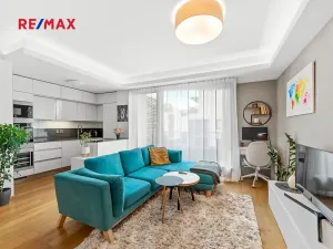 Prodej bytu 3+kk, Praha - Hrdlořezy, Učňovská, 71 m2