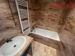 Pronájem bytu 2+1, Chomutov, Selská, 55 m2