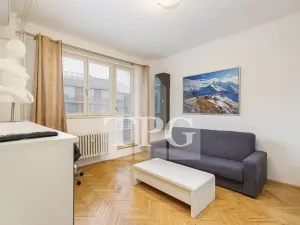 Pronájem bytu 2+1, Praha - Smíchov, Stroupežnického, 48 m2