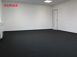 Pronájem kanceláře, Praha - Dolní Měcholupy, Ke Kablu, 39 m2