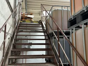 Pronájem skladu, Praha - Kunratice, Dobronická, 750 m2