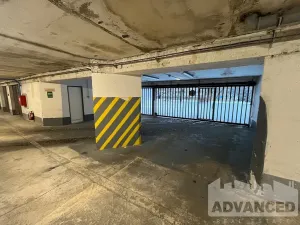 Prodej garáže, Praha - Chodov, Chalupkova, 17 m2