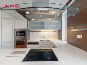 Prodej bytu 3+kk, Praha - Holešovice, Dobrovského, 107 m2