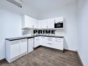 Pronájem kanceláře, Praha - Nové Město, Soukenická, 401 m2