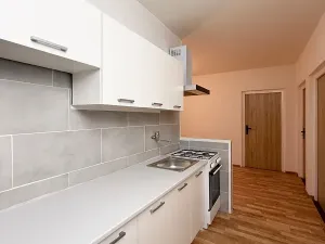 Pronájem bytu 4+1, Chomutov, Kamenná, 76 m2