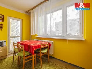 Prodej bytu 3+1, Cvikov - Cvikov II, Sídliště, 67 m2