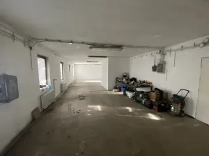 Pronájem garáže, Sokolov, Truhlářská, 340 m2