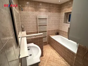 Prodej bytu 1+1, Praha - Holešovice, Stupkova, 55 m2