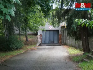 Pronájem garáže, Plzeň - Jižní Předměstí, Brožíkova, 15 m2