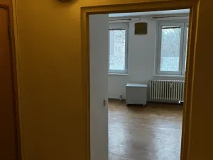 Pronájem bytu 1+kk, Brno - Židenice, Bzenecká, 32 m2