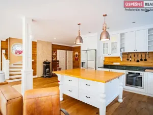 Prodej vily, Praha - Slivenec, Opálová, 282 m2