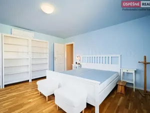 Prodej vily, Praha - Slivenec, Opálová, 282 m2