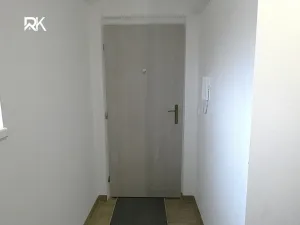 Pronájem bytu 1+kk, Škvorec, 30 m2
