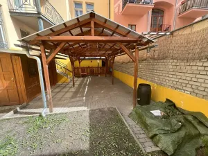 Pronájem restaurace, Praha - Nové Město, Tyršova, 200 m2