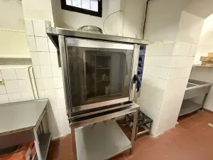 Pronájem restaurace, Praha - Nové Město, Tyršova, 200 m2