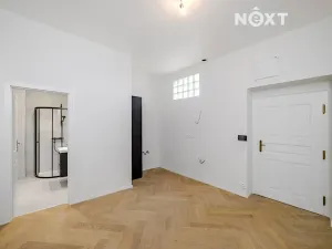 Prodej bytu 2+kk, Praha - Vinohrady, Velehradská, 43 m2