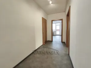 Prodej bytu 3+1, Chomutov, Šafaříkova, 72 m2