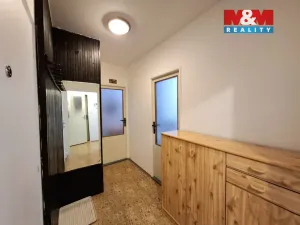 Pronájem bytu 3+1, Praha - Kobylisy, Mirovická, 76 m2