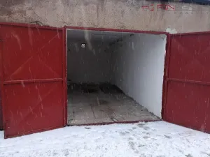 Prodej garáže, Praha - Dejvice, Glinkova, 16 m2