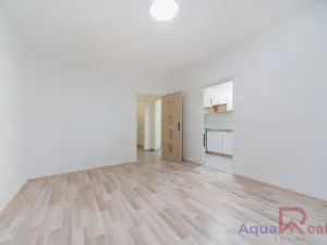 Pronájem bytu 2+1, Cheb, Palackého, 53 m2