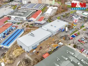 Pronájem výrobních prostor, Cheb, Karlova, 2200 m2