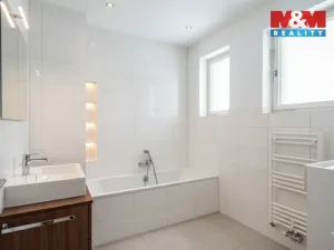 Prodej rodinného domu, Čestice, 258 m2