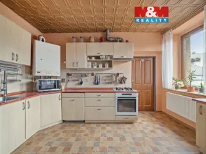 Prodej bytu 3+1, Červený Kostelec, Jiráskova, 93 m2