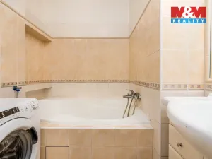 Pronájem bytu 2+kk, Praha - Holešovice, Ortenovo náměstí, 56 m2