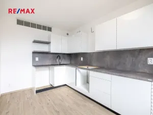 Prodej bytu 3+1, Praha - Strašnice, Rubensova, 65 m2