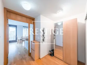 Pronájem bytu 2+kk, Praha - Žižkov, Ke kapslovně, 61 m2