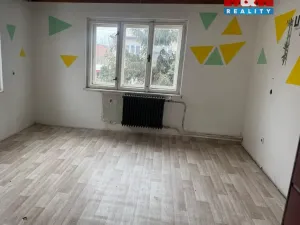 Prodej rodinného domu, Podhradní Lhota, 280 m2