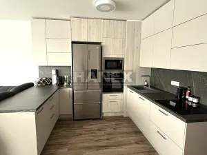 Pronájem bytu 3+kk, Praha - Kyje, Sicherova, 80 m2