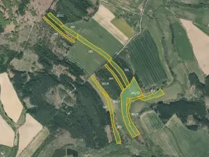 Prodej pole, Mlýny, 27546 m2