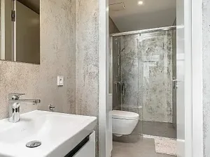 Pronájem atypického bytu, Praha - Smíchov, Kobrova, 182 m2