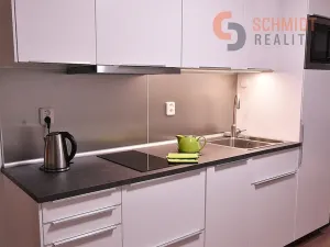 Prodej bytu 2+kk, Lednice, Sídl. Osvobození, 39 m2