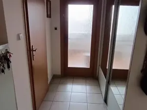 Prodej bytu 2+kk, Moravany, Sadová, 45 m2