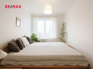 Prodej bytu 3+1, Praha - Záběhlice, Hlavní, 71 m2