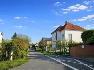 Prodej pozemku, Praha, 1096 m2