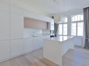 Pronájem bytu 3+kk, Praha - Vinohrady, náměstí Jiřího z Poděbrad, 137 m2