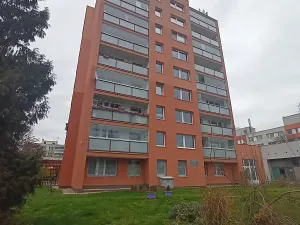 Pronájem bytu 1+kk, Praha - Modřany, Lysinská, 30 m2