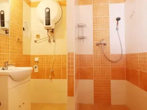 Prodej ubytování, Loket, 149 m2