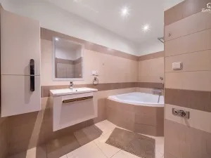 Prodej bytu 2+1, Plzeň, Tichá, 60 m2