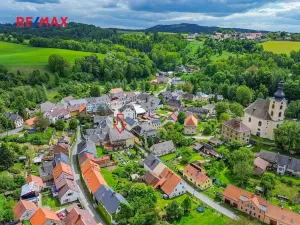 Prodej rodinného domu, Úterý, 677 m2