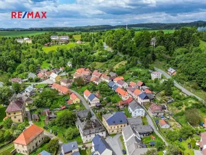 Prodej rodinného domu, Úterý, 677 m2