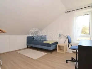 Pronájem bytu 3+kk, Praha - Hlubočepy, Pod Žvahovem, 59 m2