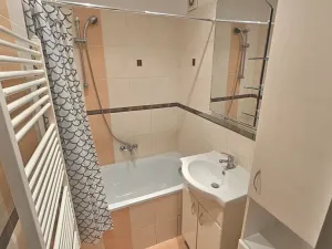 Pronájem bytu 2+kk, Kolín, Moravcova, 42 m2
