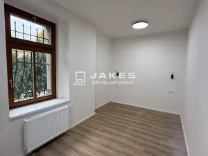 Pronájem bytu 2+kk, Praha - Liboc, Jenečská, 34 m2