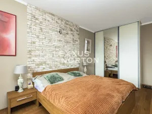 Pronájem rodinného domu, Praha - Lysolaje, Hřebenová, 190 m2