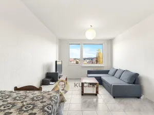 Pronájem bytu 2+kk, Kralupy nad Vltavou, sídl. U Cukrovaru, 42 m2