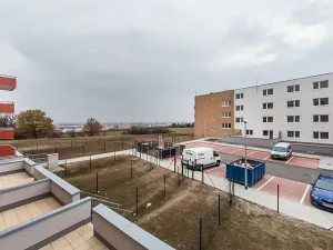 Pronájem bytu 2+kk, Praha - Kyje, Sicherova, 50 m2